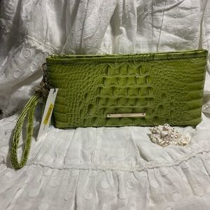 NWT BRAHMIN KAYLA AVOCADO CLUTCH